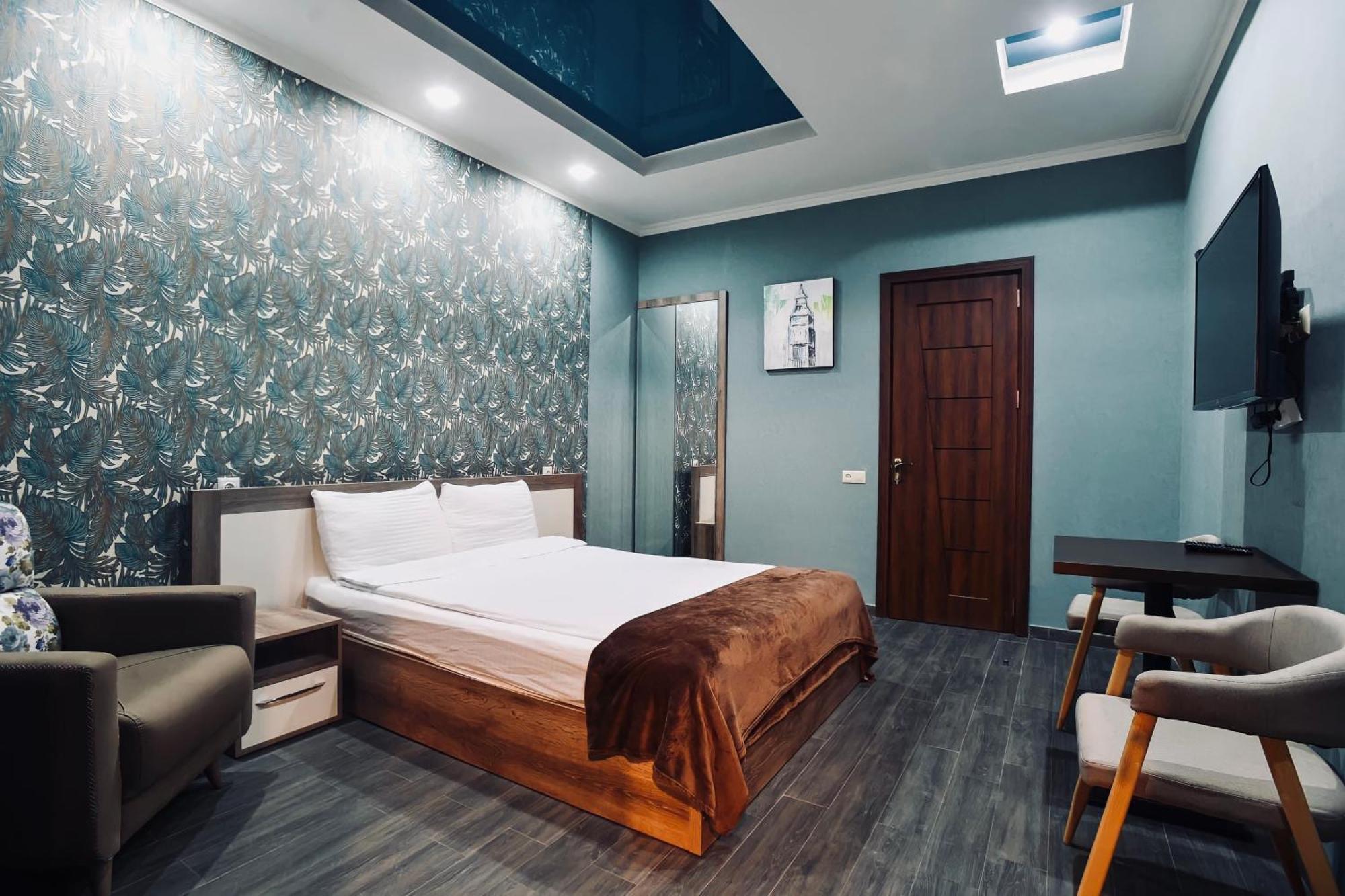 7 Rooms Hotel Tserovani Ngoại thất bức ảnh